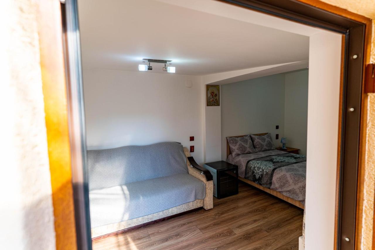 La Bebe 2 Beds Apartment Хунедоара Екстериор снимка